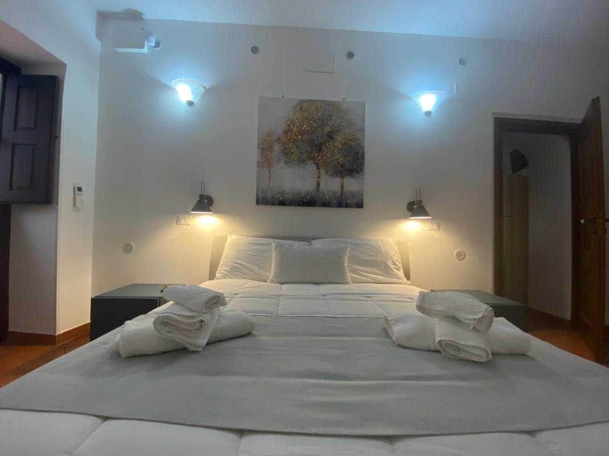 Corte Roma 148 Apt Syracuse Extérieur photo